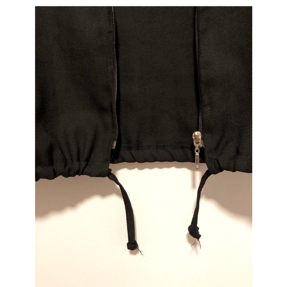 Black Jacket with long sleeves - Picture 3 of 4